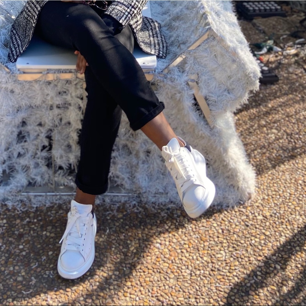 MCQueen sneaker Leath S.Rubb Larry 100% authentic size 39.5 Euro